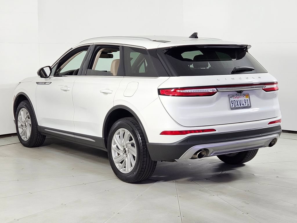 Used 2022 Lincoln Corsair Standard image 9