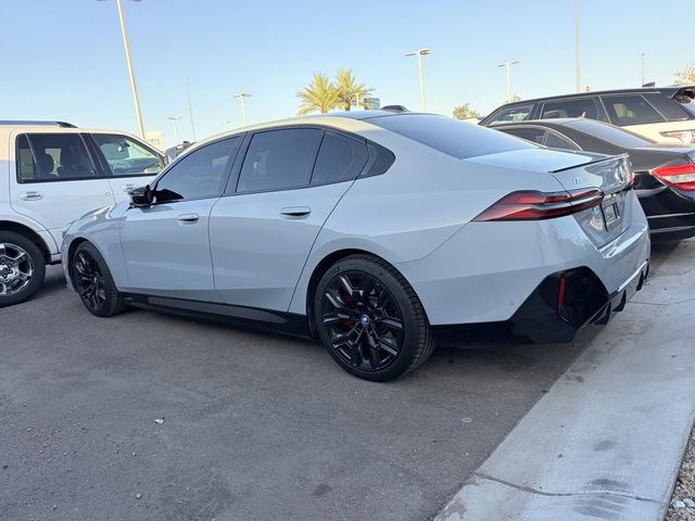 Used 2024 BMW i5 M60 w/ Premium Package image 3