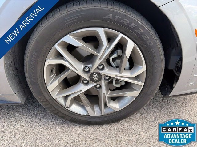 Used 2021 Hyundai Sonata SEL w/ Preferred Accessory Package FWD image 13