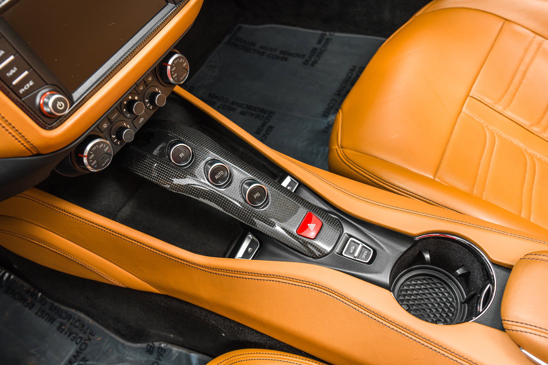 Used 2015 Ferrari California T image 29