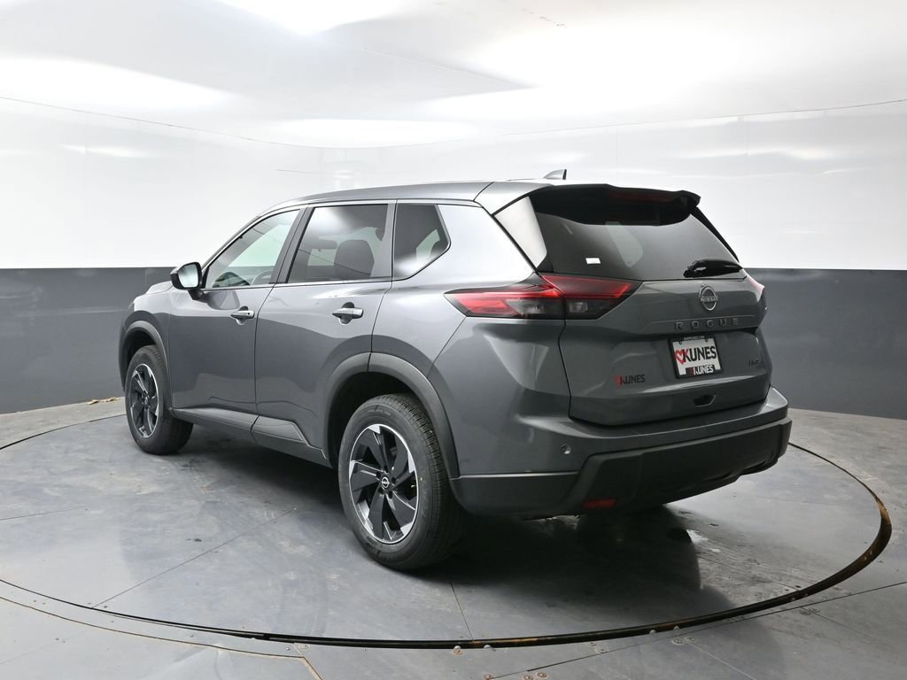 Used 2025 Nissan Rogue SV AWD/4WD image 10