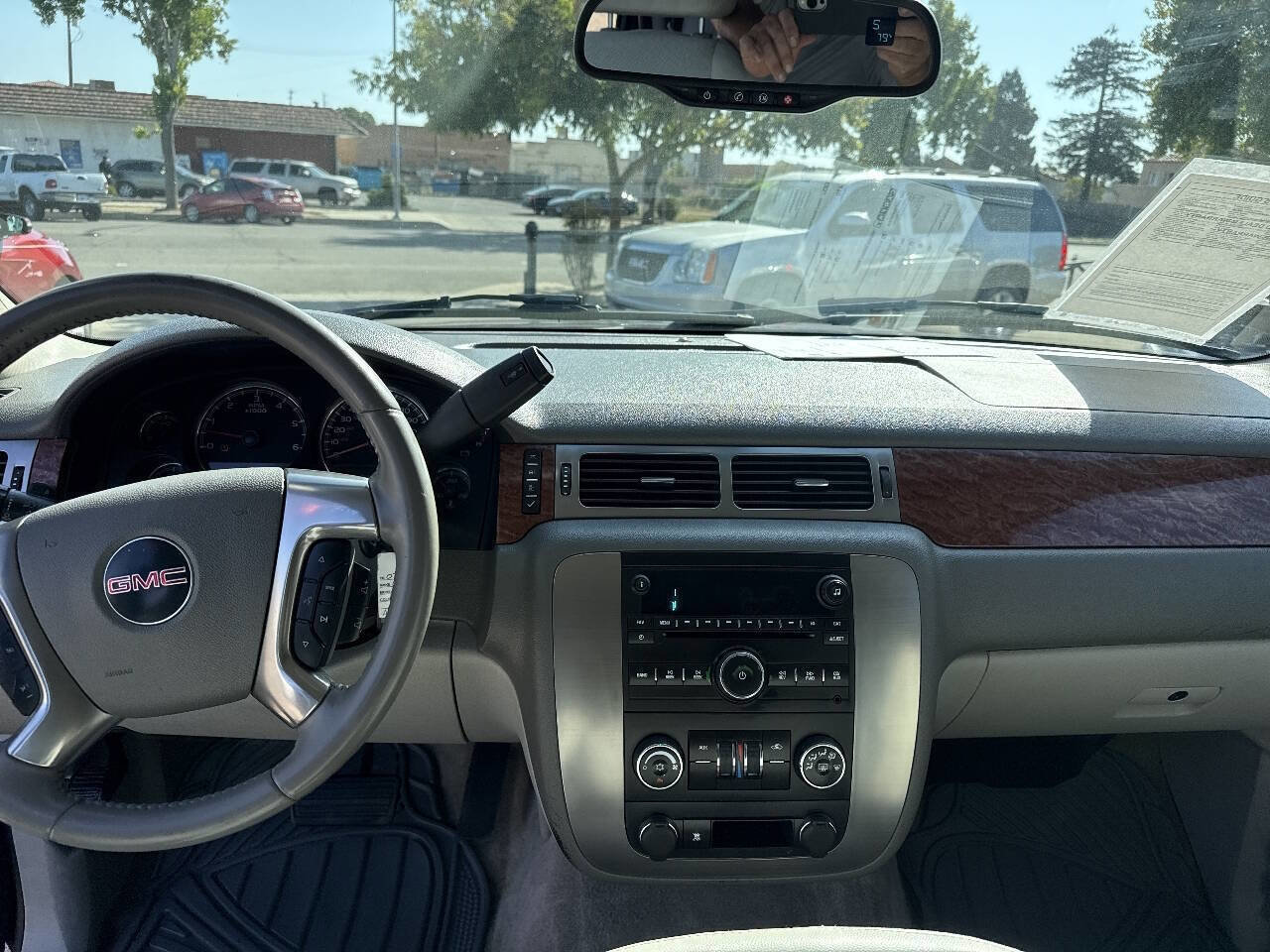 Used 2007 GMC Yukon SLE image 6