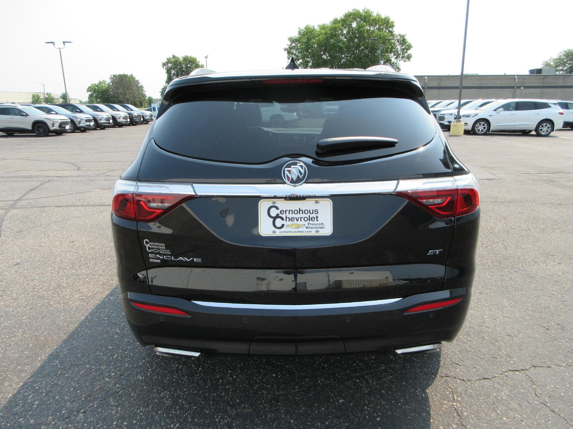 Certified 2024 Buick Enclave Essence w/ Experience Buick Package AWD/4WD image 6