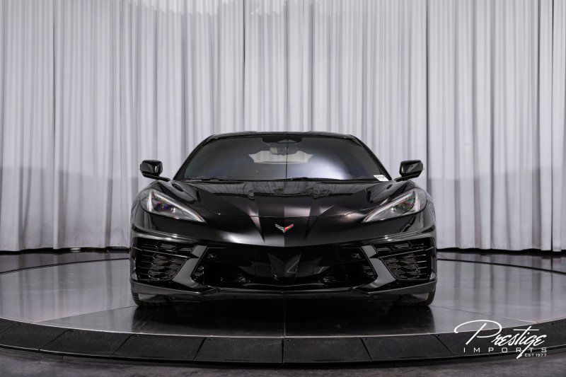 Used 2025 Chevrolet Corvette Stingray Preferred Cpe w/ 2LT image 3