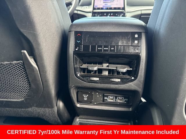 Used 2023 Jeep Grand Cherokee L Limited w/ Luxury Tech Group II AWD/4WD image 13