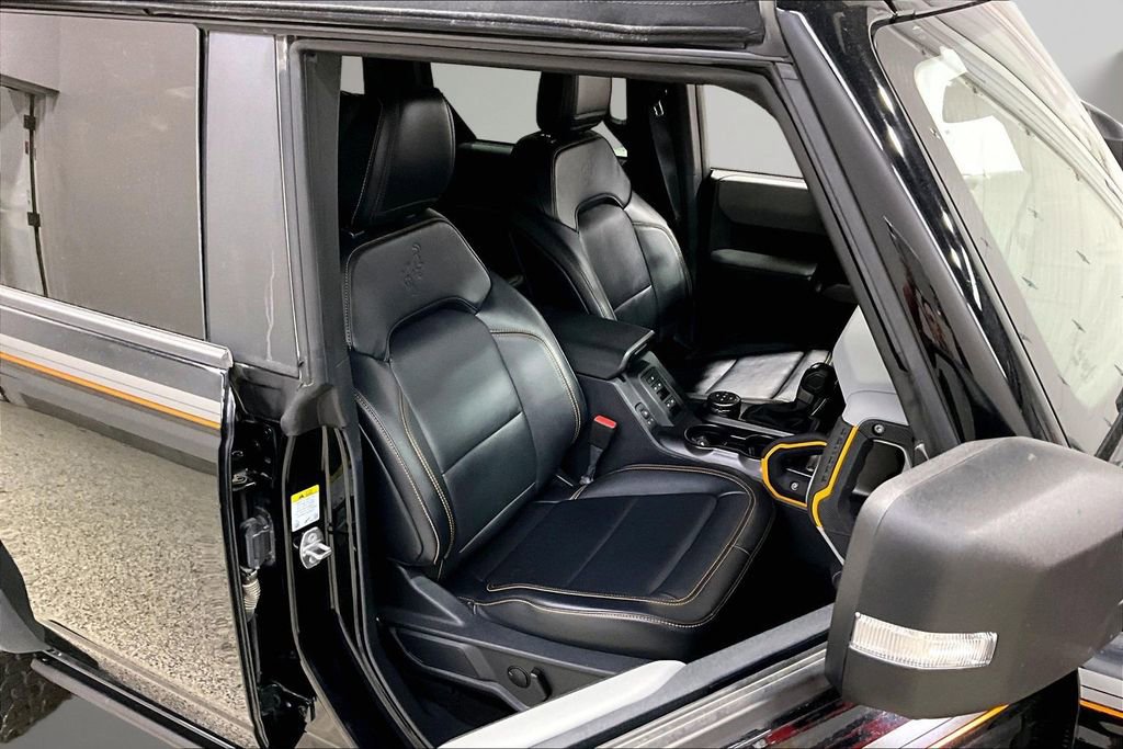 Used 2022 Ford Bronco Badlands image 29