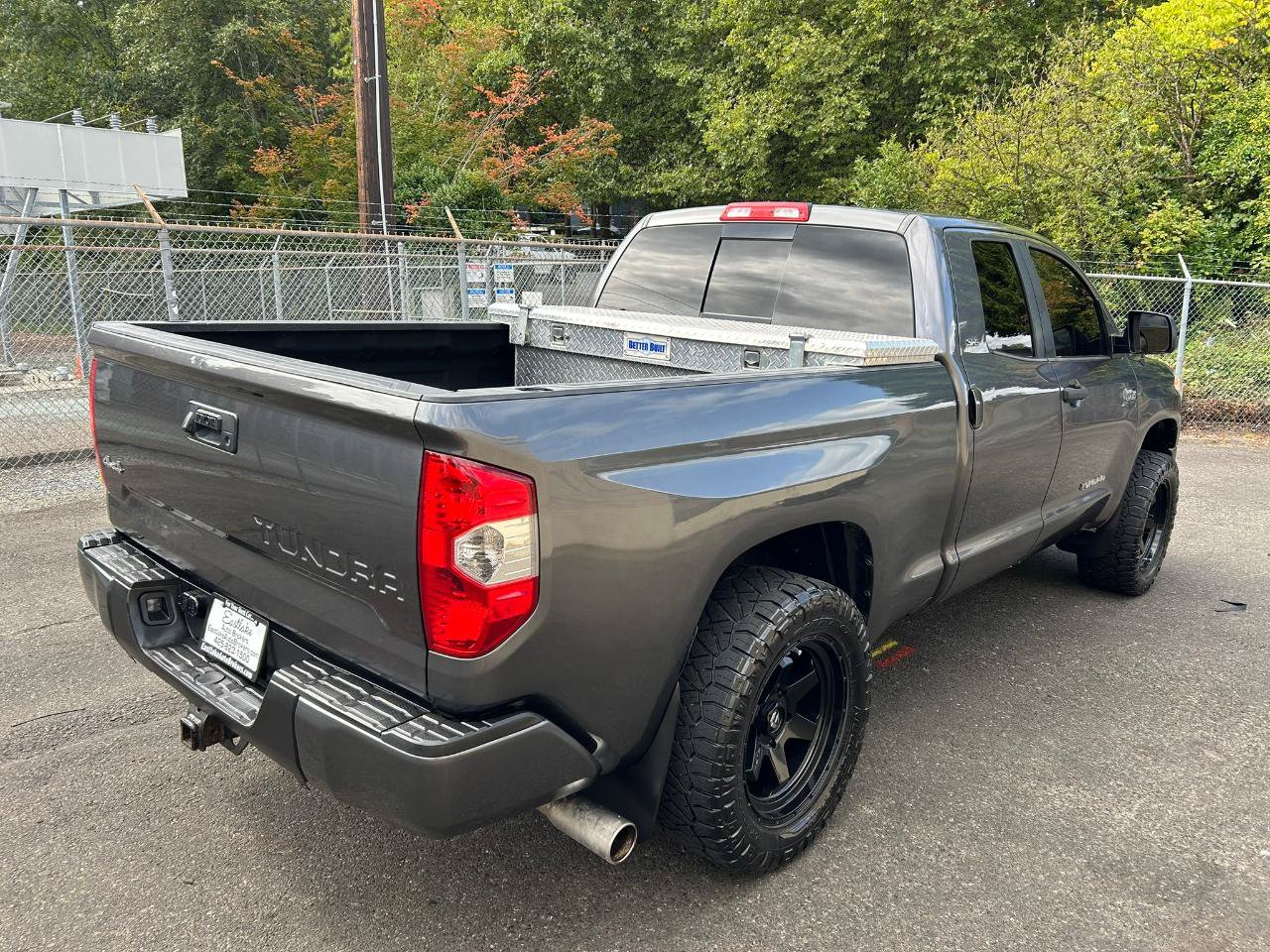 Used 2014 Toyota Tundra SR5 AWD/4WD image 5