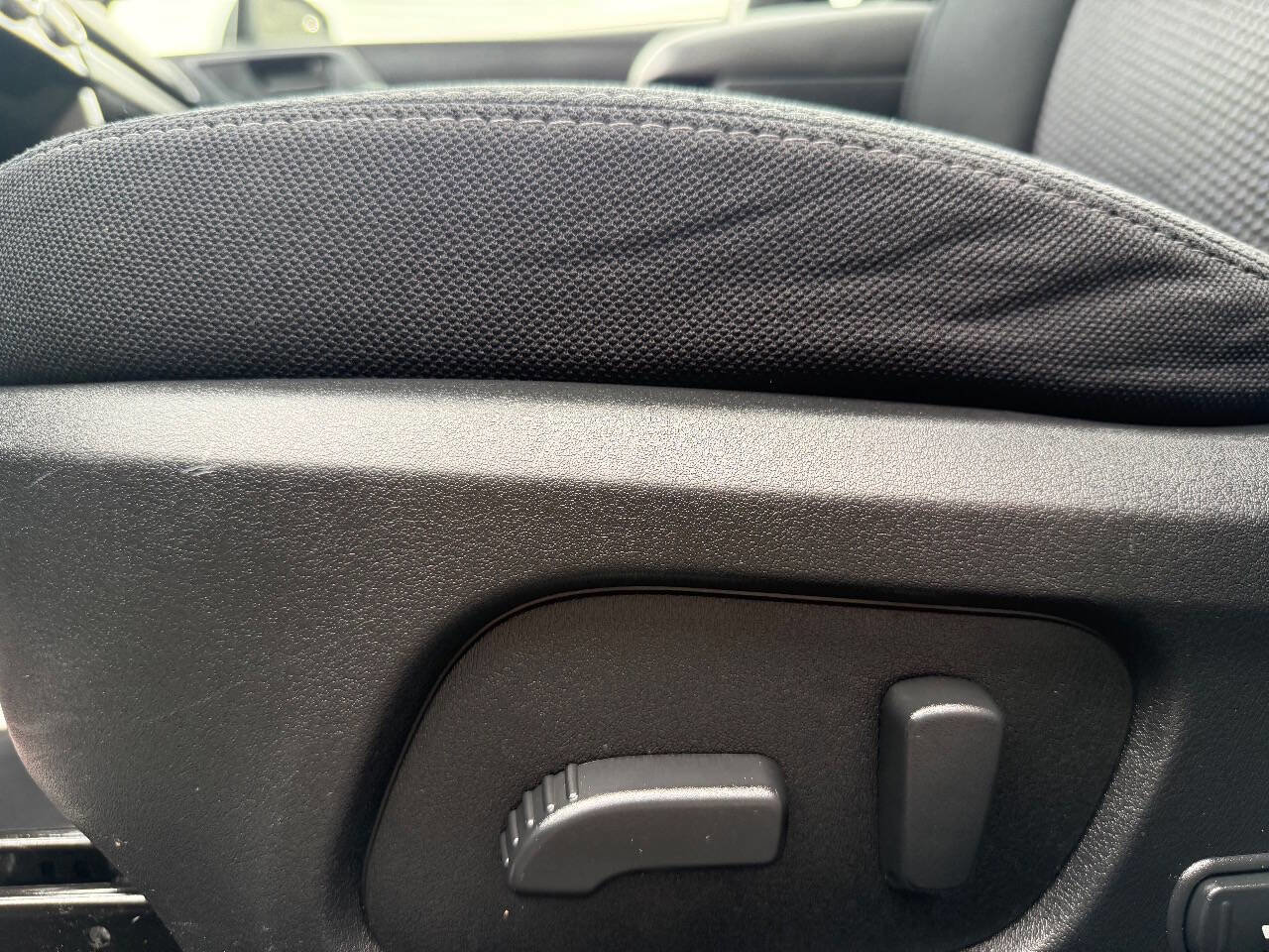 Used 2018 Subaru Forester 2.5i Premium image 16