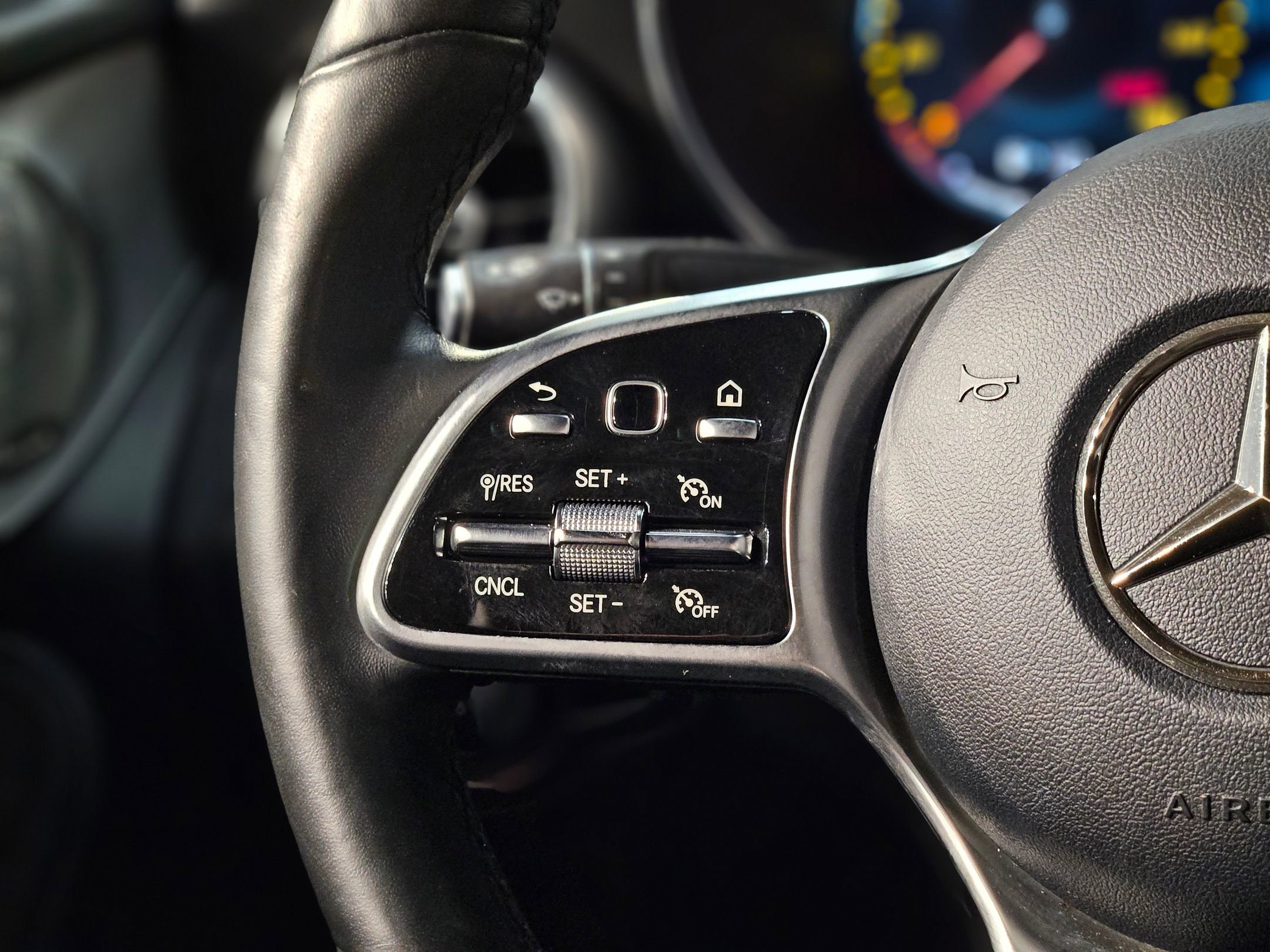 Used 2021 Mercedes-Benz GLC 300 4MATIC Coupe image 28