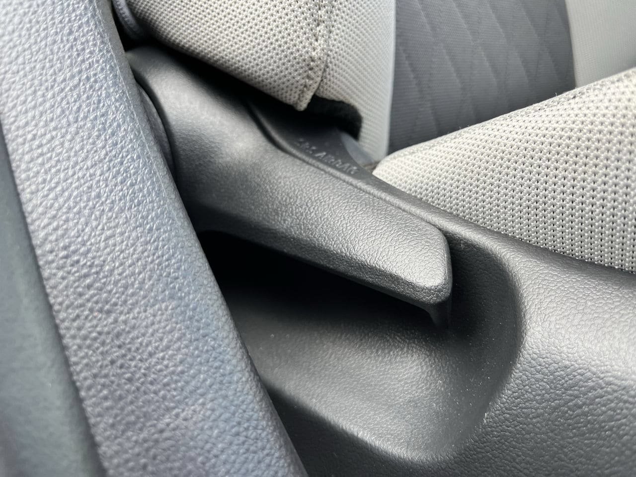 Used 2025 Toyota Corolla LE FWD image 25