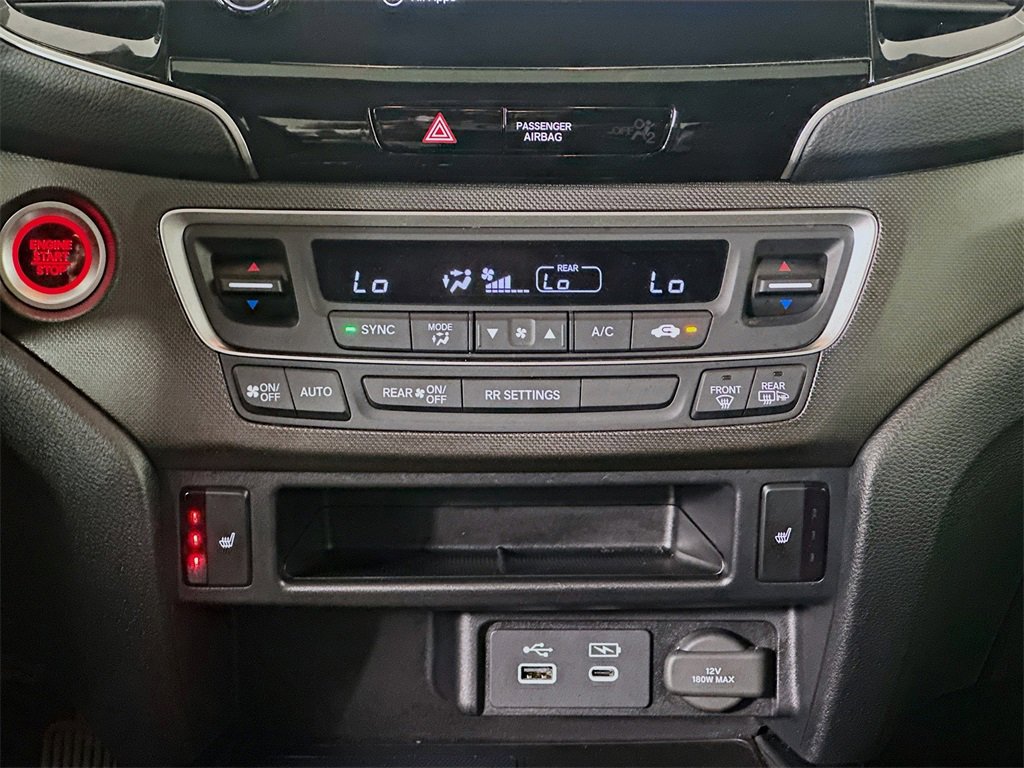 Certified 2025 Honda Passport TrailSport image 18
