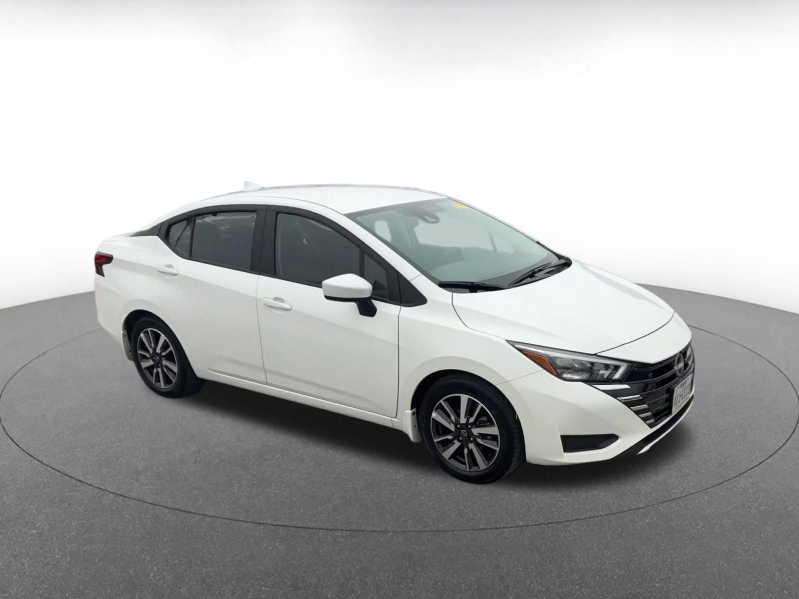 Used 2025 Nissan Versa SV w/ Trunk Package video 2