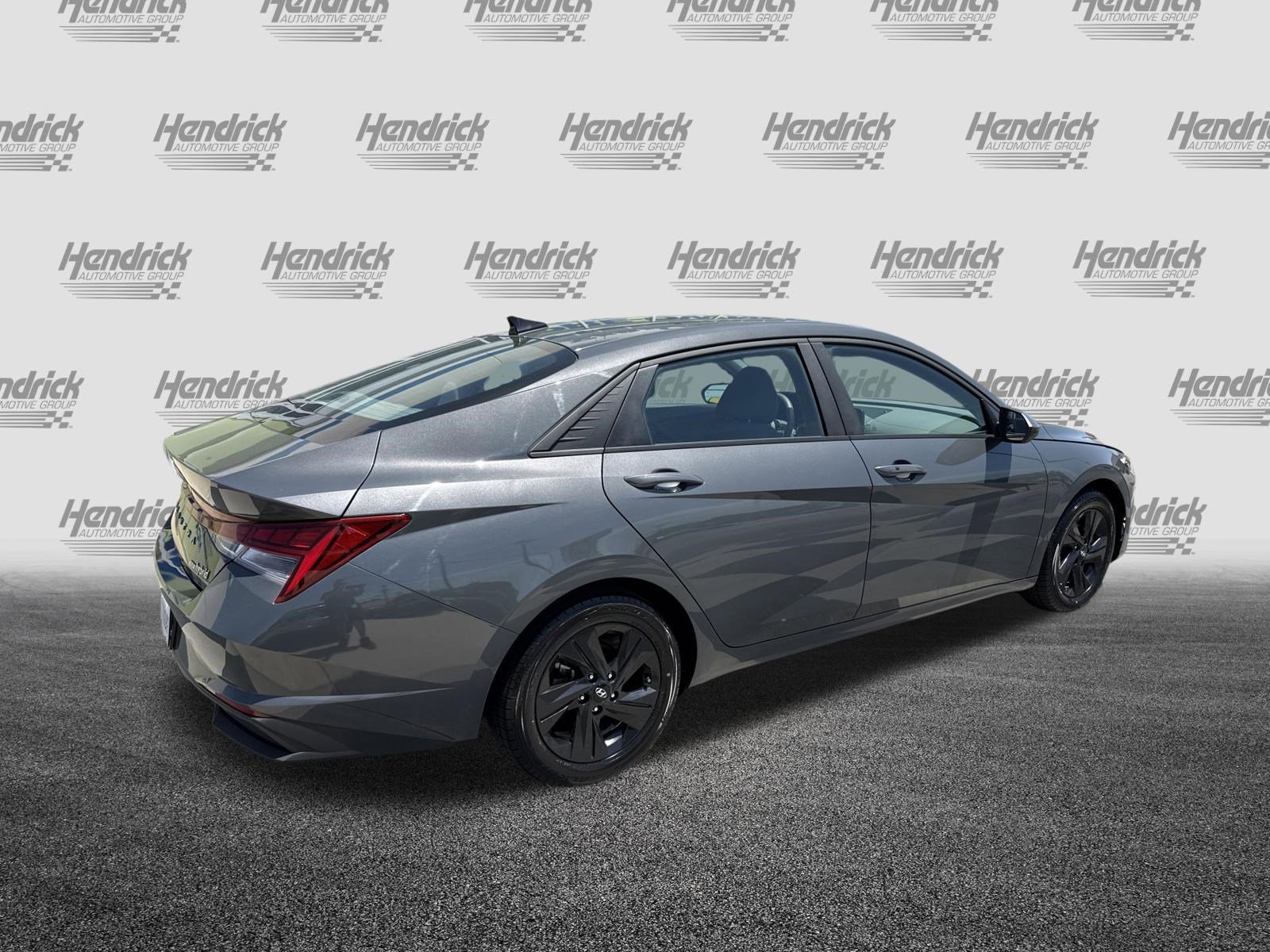 Used 2023 Hyundai Elantra Blue FWD image 10