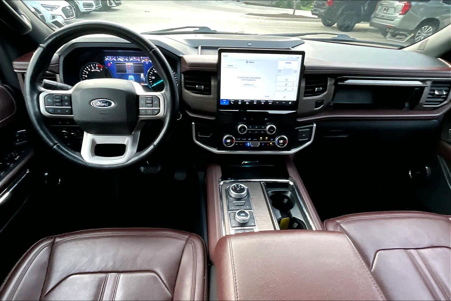 Used 2024 Ford Expedition Max Limited AWD/4WD image 15