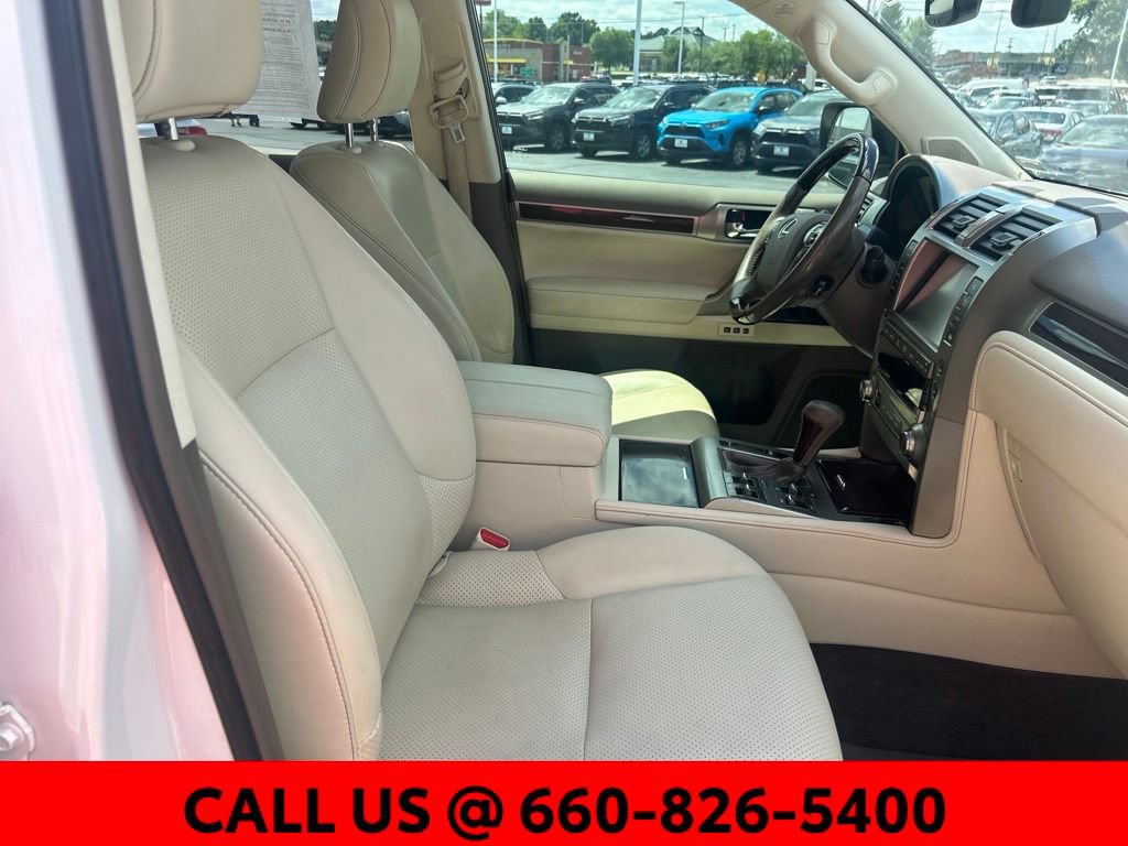 Used 2019 Lexus GX 460 Luxury AWD/4WD image 7