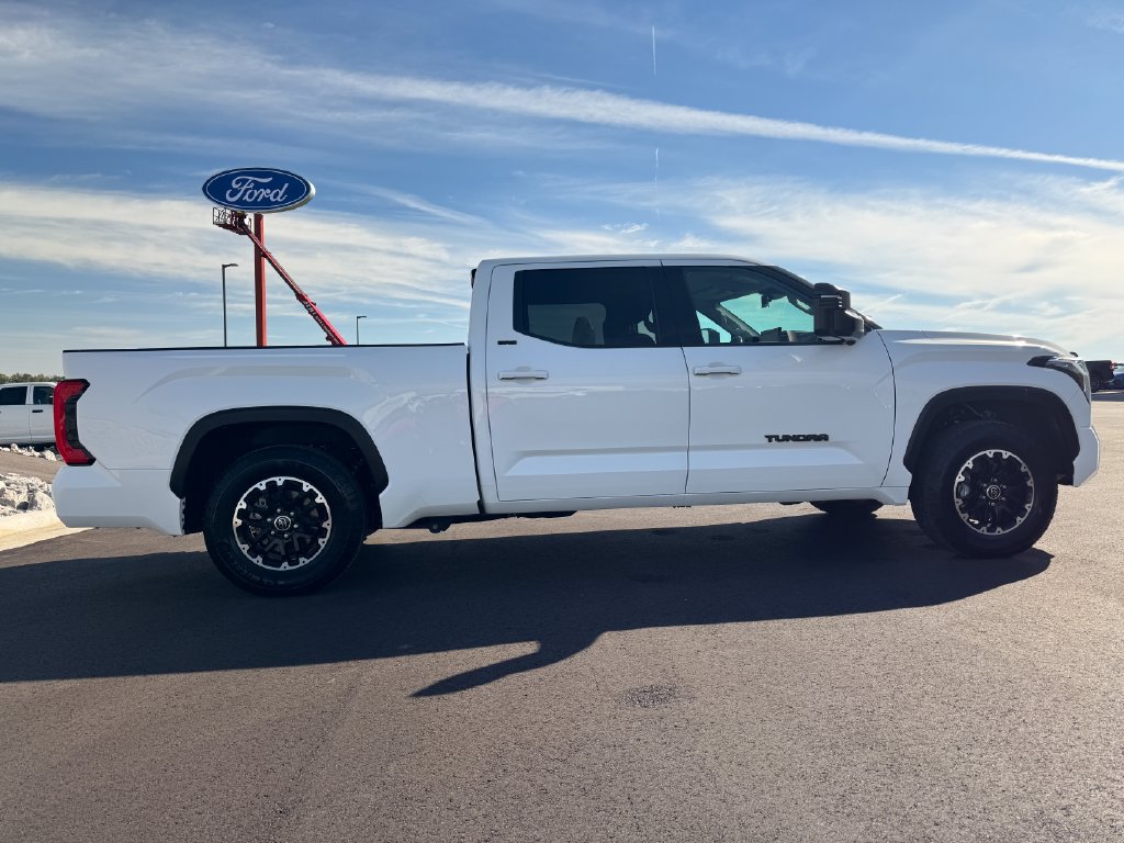 Used 2023 Toyota Tundra SR5 w/ SR5 Premium Package AWD/4WD image 4