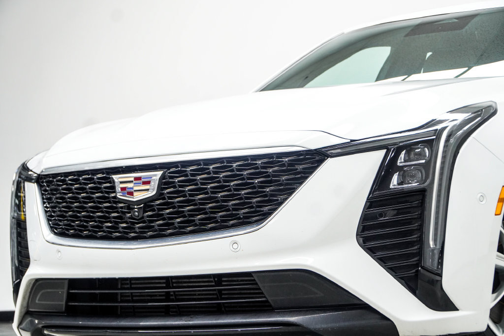Used 2025 Cadillac CT5 Premium Luxury w/ Sun And Sound Package RWD image 2