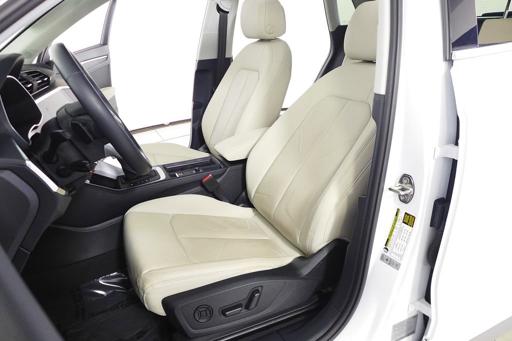 Used 2023 Audi Q3 2.0T Premium w/ Convenience Package image 22