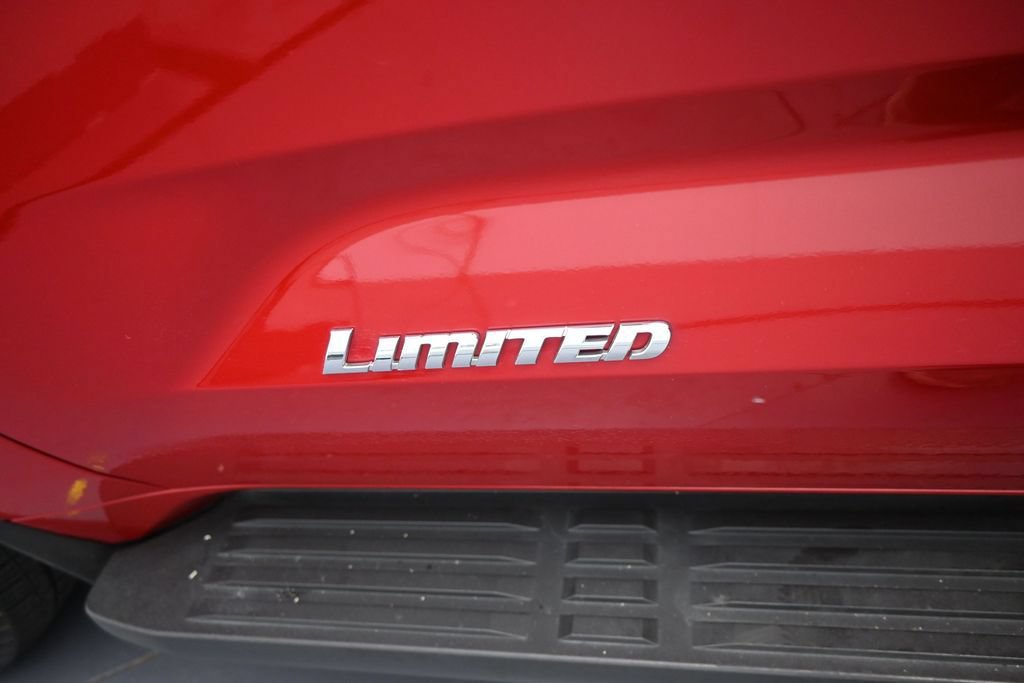 Used 2023 Toyota Sequoia Limited w/ Tow Technology Package AWD/4WD image 42