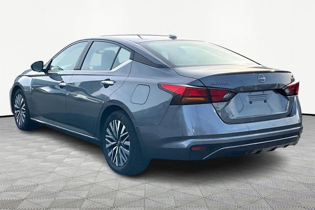 Used 2024 Nissan Altima 2.5 SV image 4