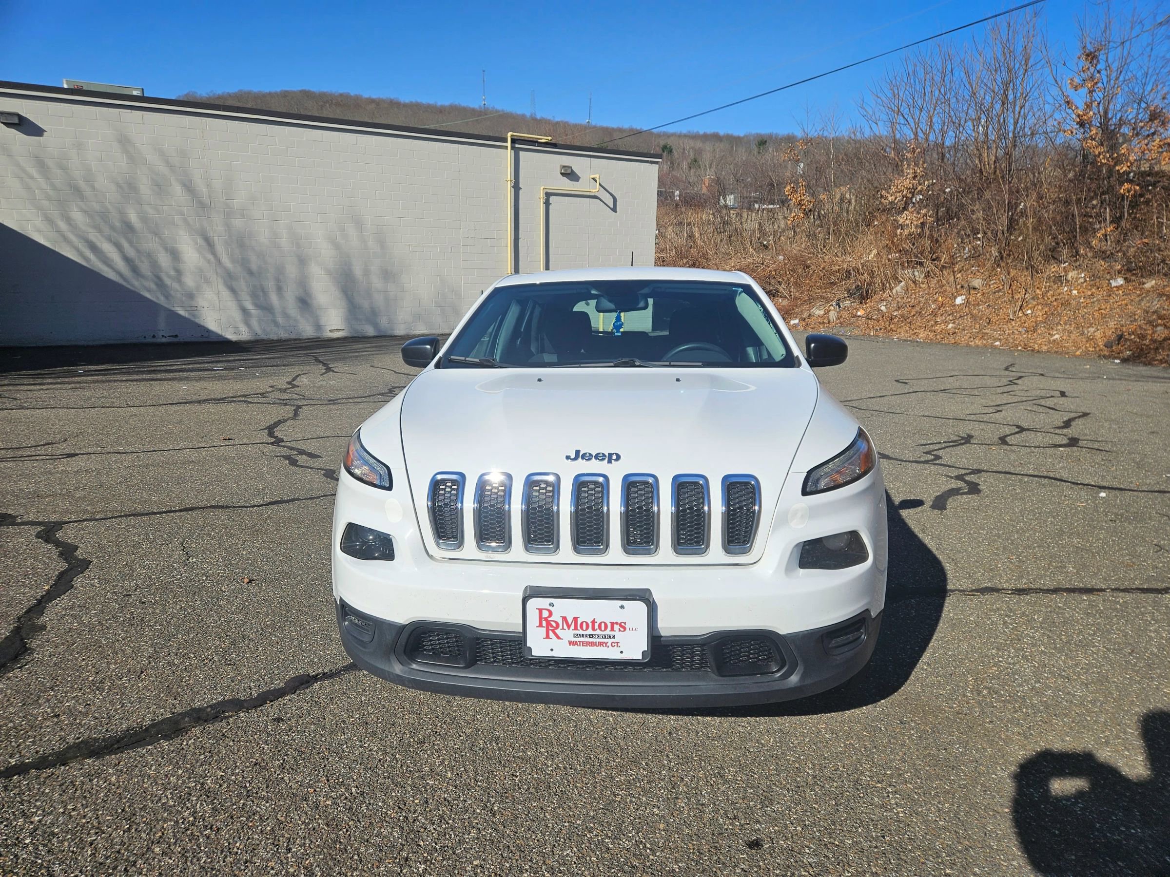 Used 2017 Jeep Cherokee Sport w/ Safety Group image 2