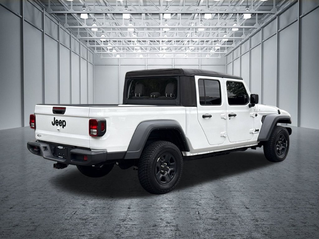 Used 2023 Jeep Gladiator Sport w/ Trailer Tow Package AWD/4WD image 9