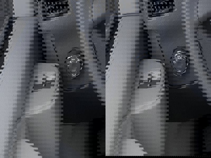 New 2025 GMC Savana 3500 w/ Power Convenience Package image 22