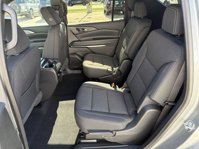New 2026 Chevrolet Traverse LT w/ Midnight/Sport Edition FWD image 23