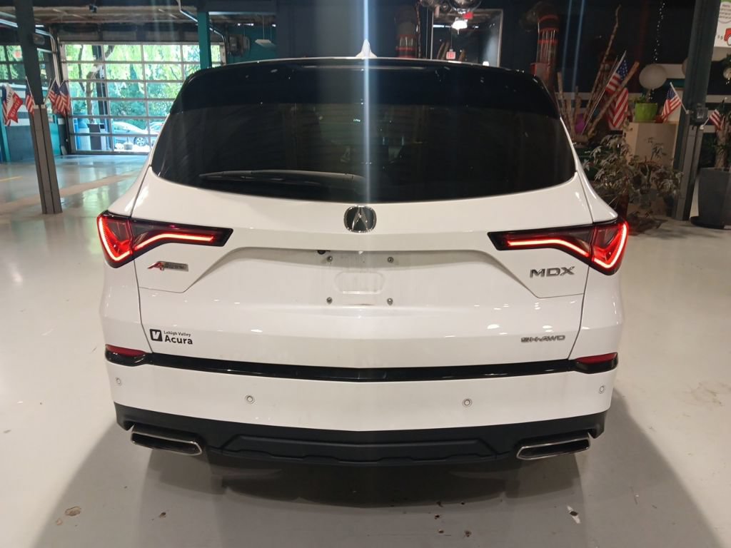 Used 2022 Acura MDX A-Spec AWD/4WD image 15