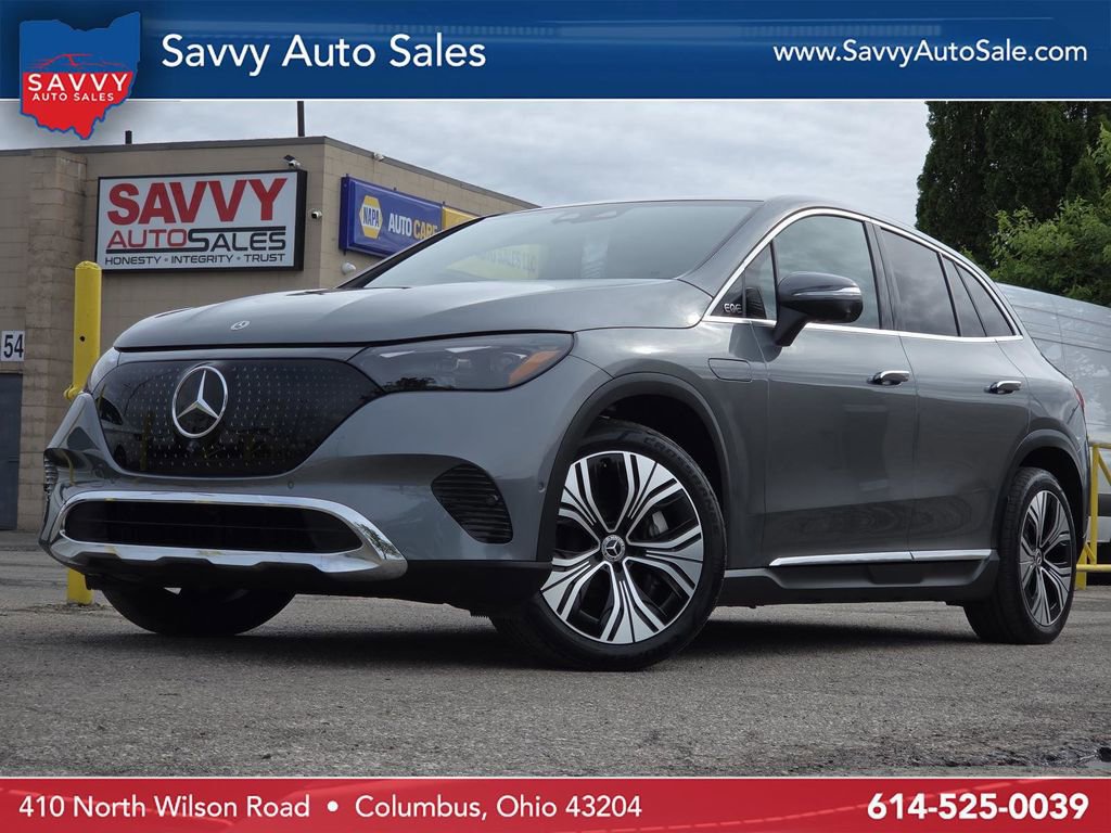 Used 2023 Mercedes-Benz EQE 350+ 4MATIC SUV w/ Exclusive Trim Package image 1