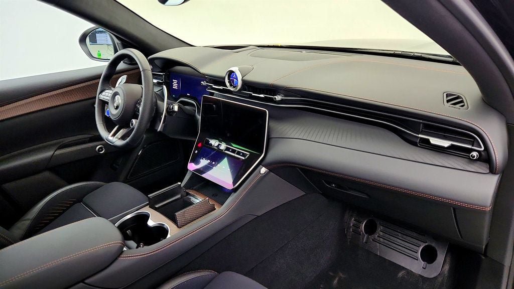 Used 2025 Maserati Grecale Folgore AWD/4WD image 26