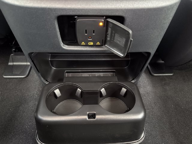 New 2027 Lincoln Navigator L Reserve AWD/4WD image 17
