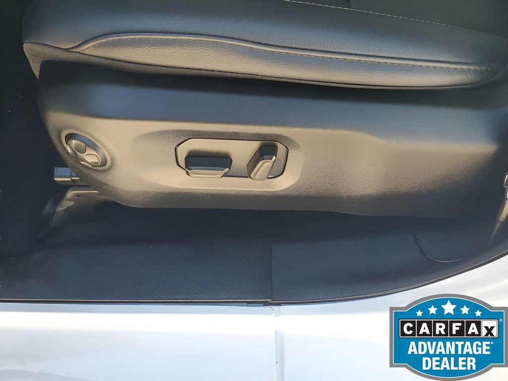 Used 2024 Jeep Wrangler Sahara w/ Technology Group image 32