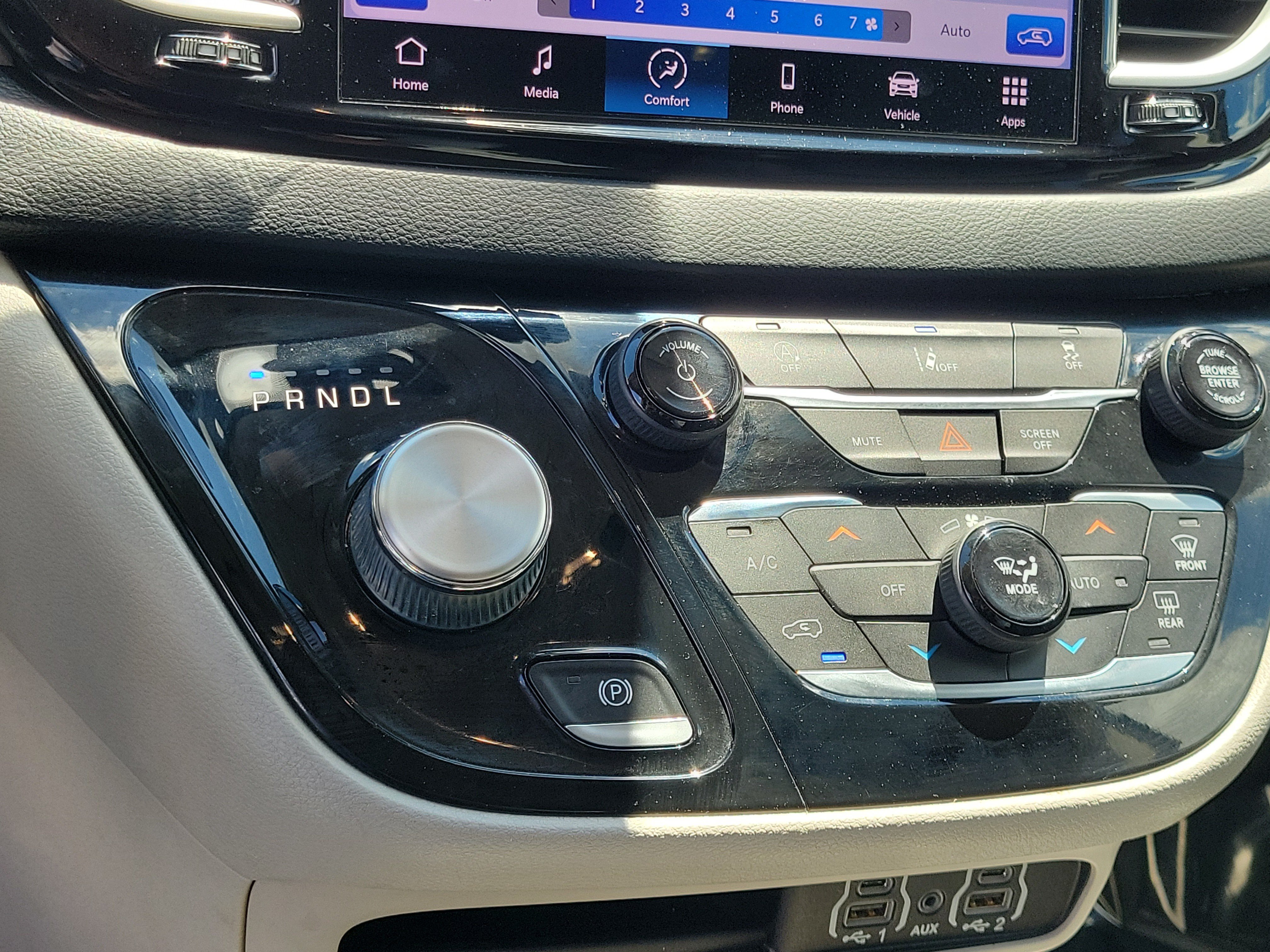 Used 2022 Chrysler Pacifica Touring-L FWD image 27