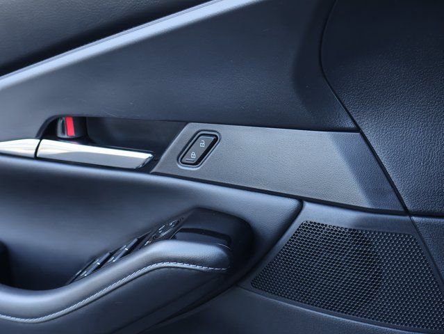 Used 2025 MAZDA CX-30 AWD 2.5 S w/ Preferred Package image 42