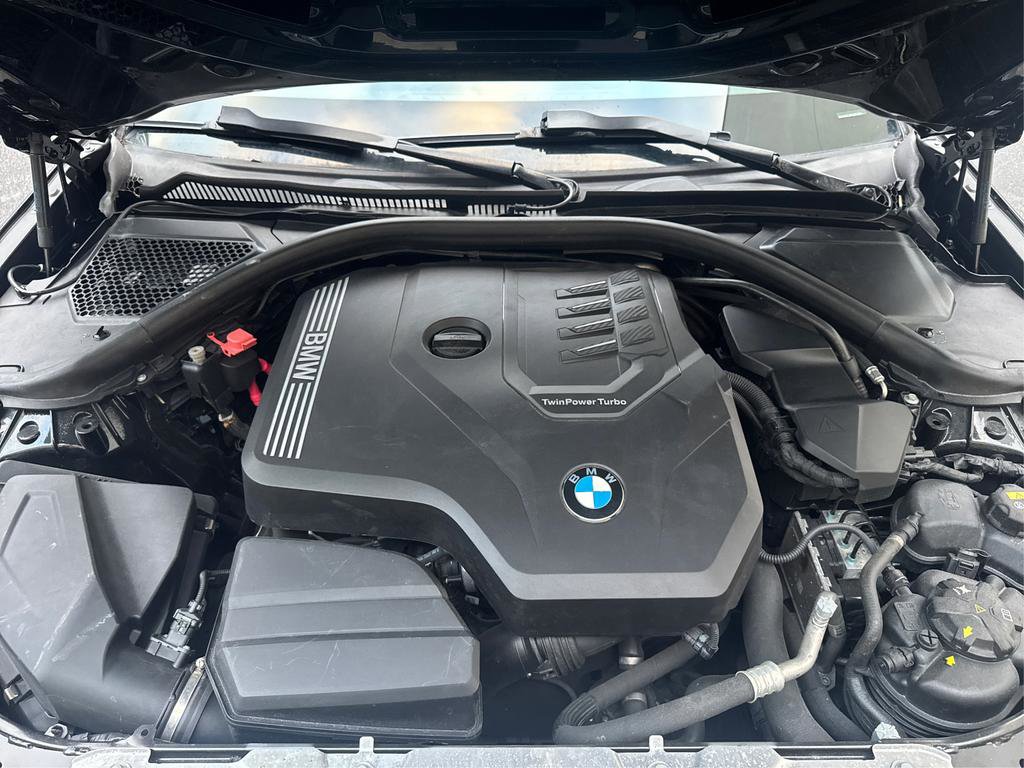 Used 2020 BMW 330i Sedan w/ Convenience Package RWD image 11