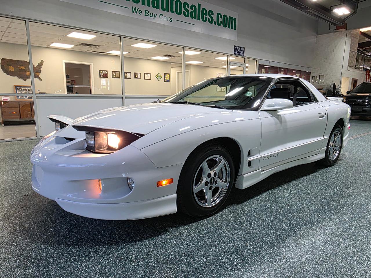 Used 2002 Pontiac Firebird Formula w/ Opt Pkg image 2