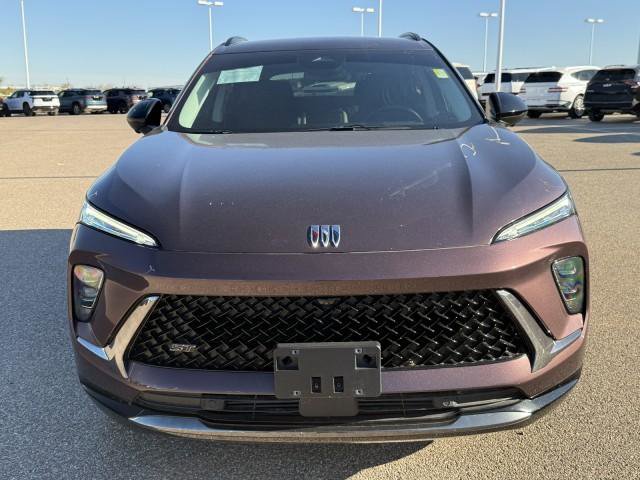 Certified 2024 Buick Envision Sport Touring image 3