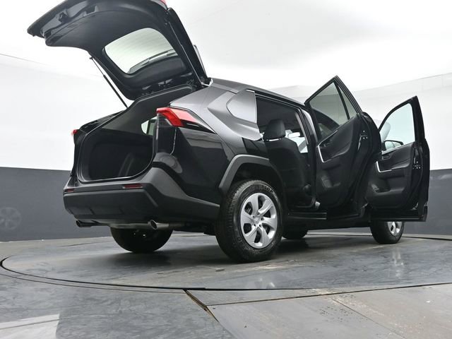 Used 2025 Toyota RAV4 LE AWD/4WD image 47
