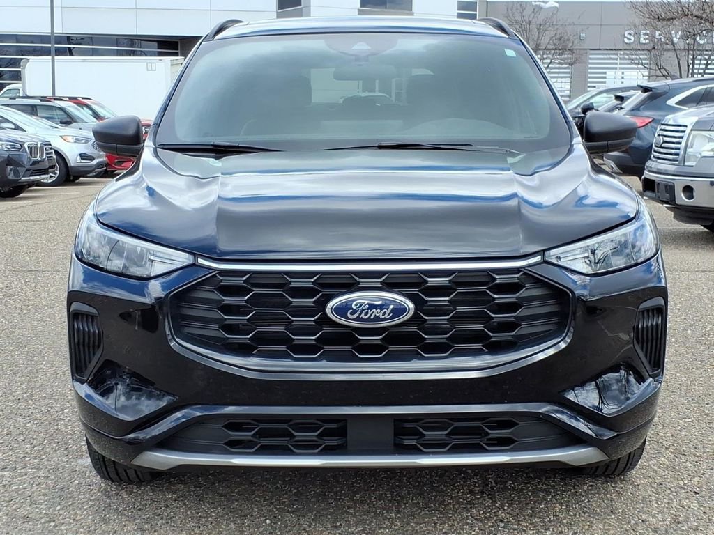 Used 2024 Ford Escape ST-Line w/ Tech Pack #1 image 8
