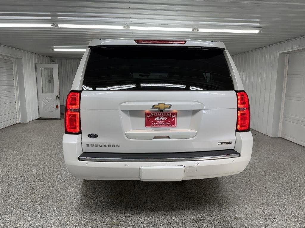 Used 2017 Chevrolet Suburban Premier image 5