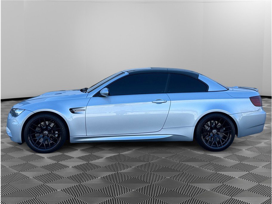 Used 2012 BMW M3 Convertible image 2