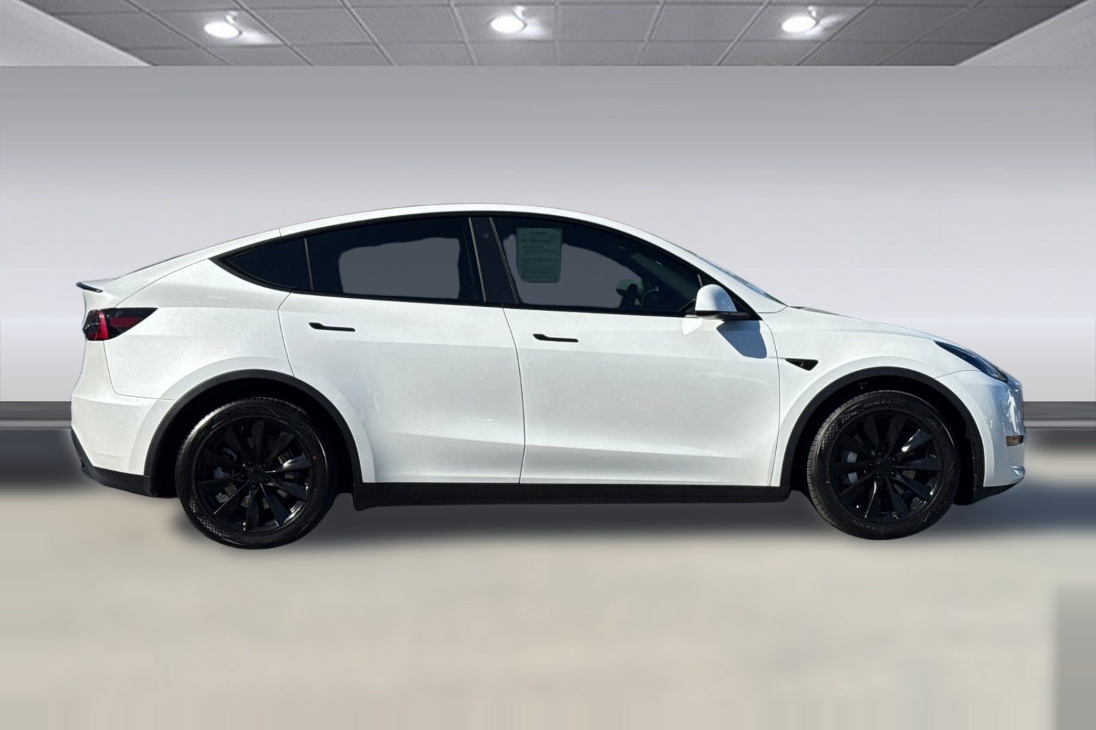 Used 2023 Tesla Model Y Long Range AWD/4WD image 8