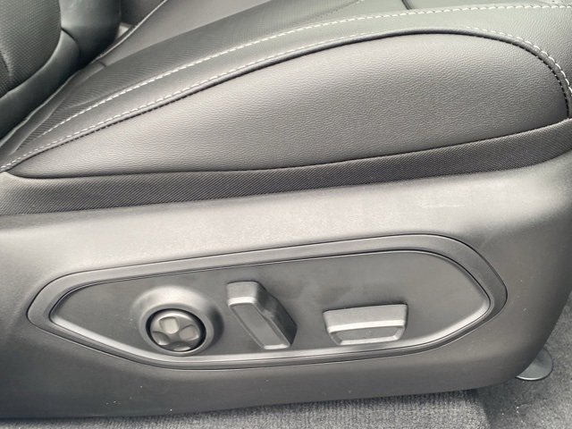 New 2025 Jeep Grand Cherokee L Limited w/ Luxury Tech Group II image 28