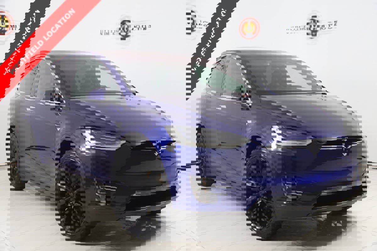 Used 2019 Tesla Model X 75D image 1