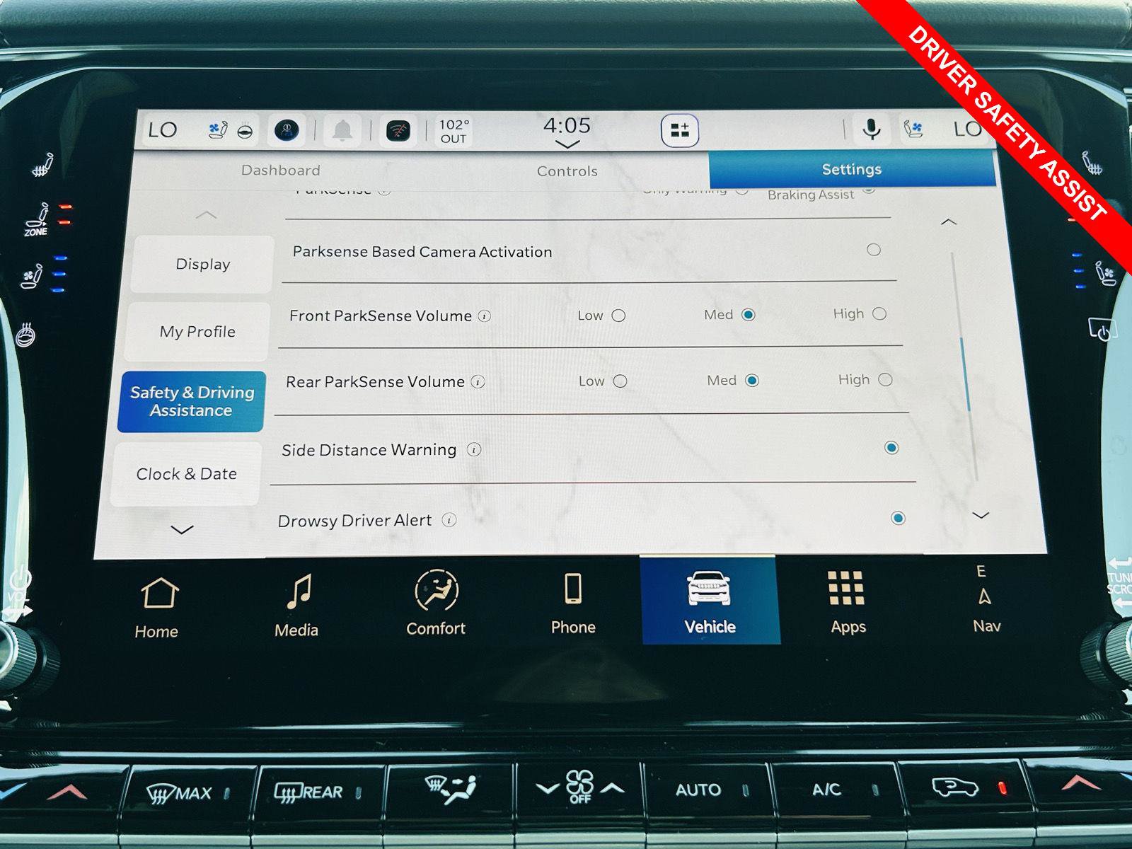 New 2026 Jeep Grand Wagoneer Limited AWD/4WD image 11