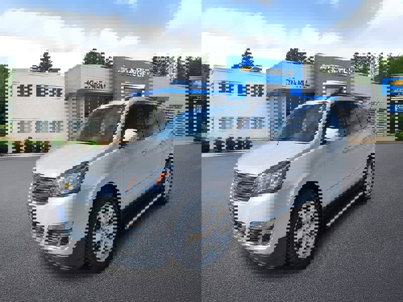 Used 2017 Chevrolet Traverse Premier w/ LPO, 'HIT The Road' Package image 1