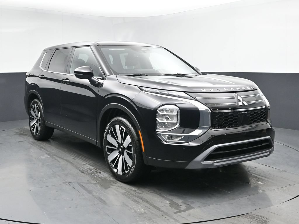 New 2026 Mitsubishi Outlander SE FWD image 2