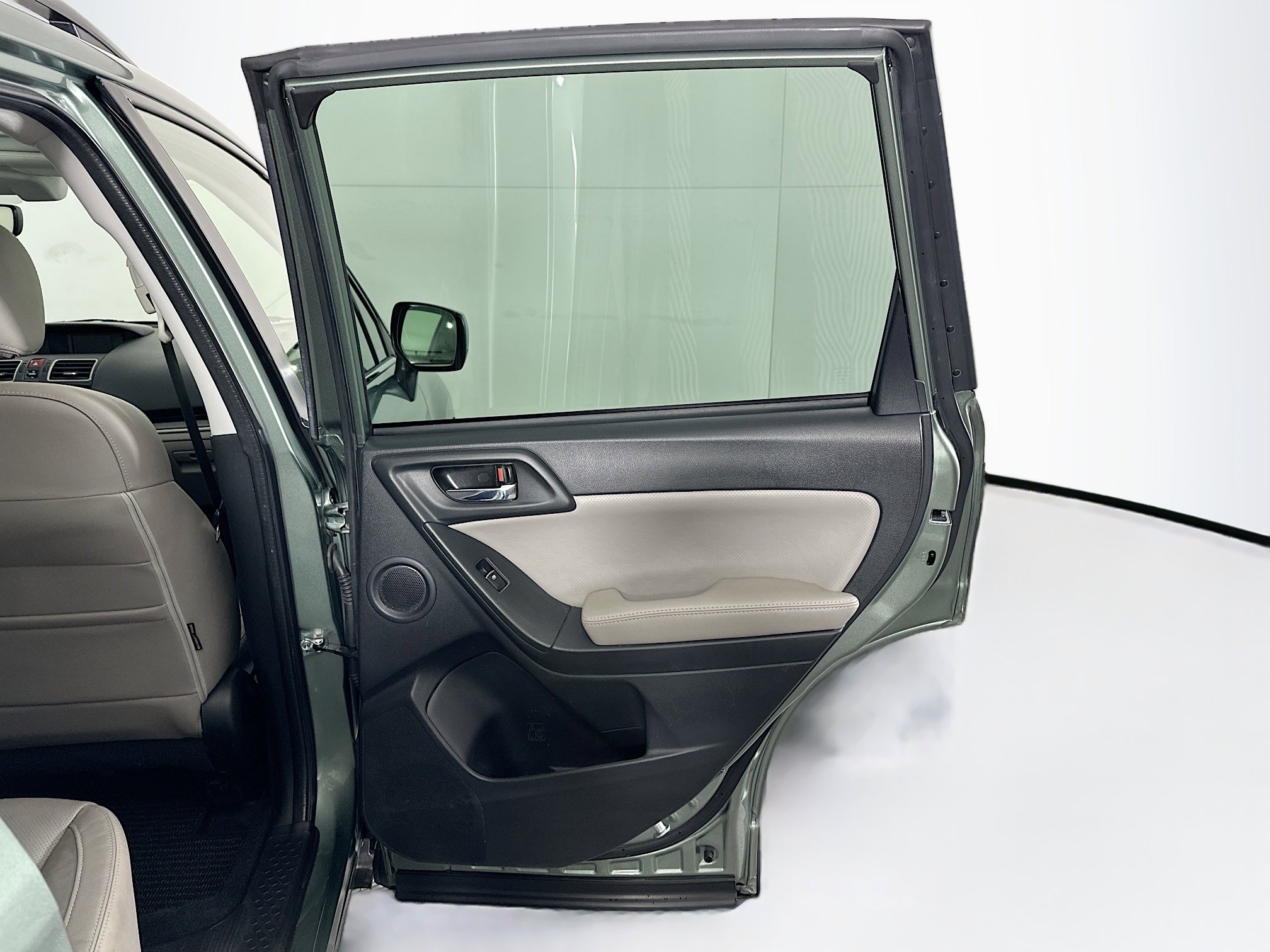 Used 2018 Subaru Forester 2.5i Limited image 31