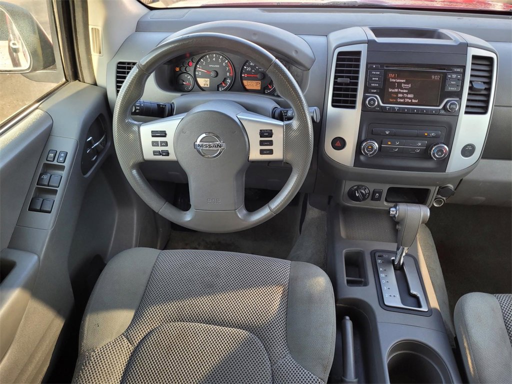 Used 2016 Nissan Frontier SV image 12